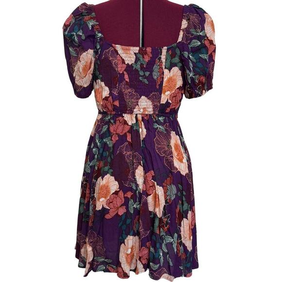 BAND OF THE FREE Aimee Floral Puff Sleeve Quilted Smocked Dress Purple NWT Large - Picture 7 of 11
